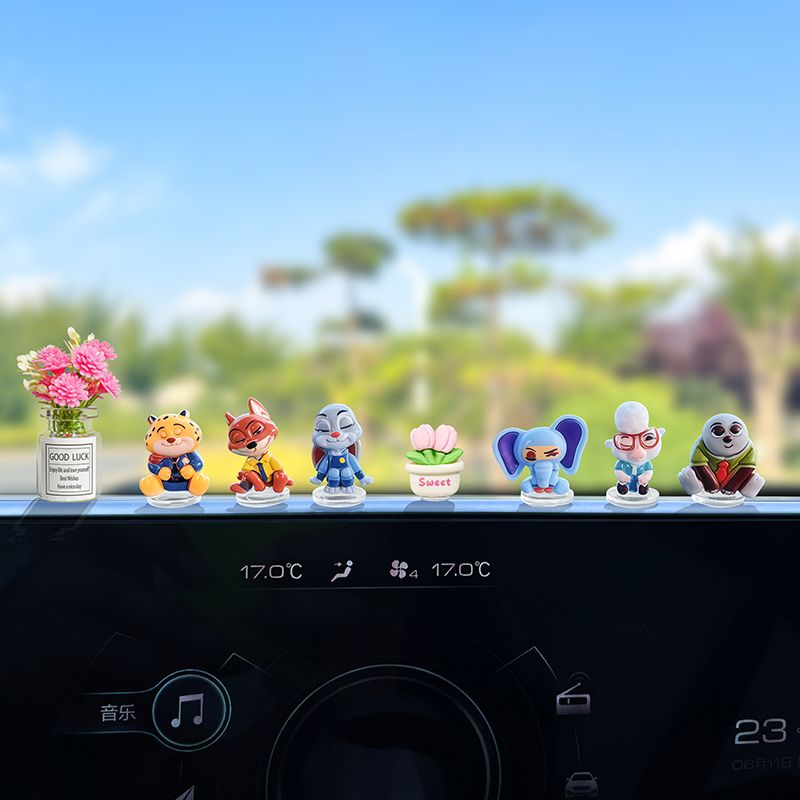 Zootopia cartoon car ornament  - đánh giá và giá Gaming Accessories Anime